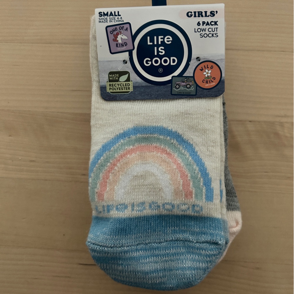 NWT Life is Good Girls Socks